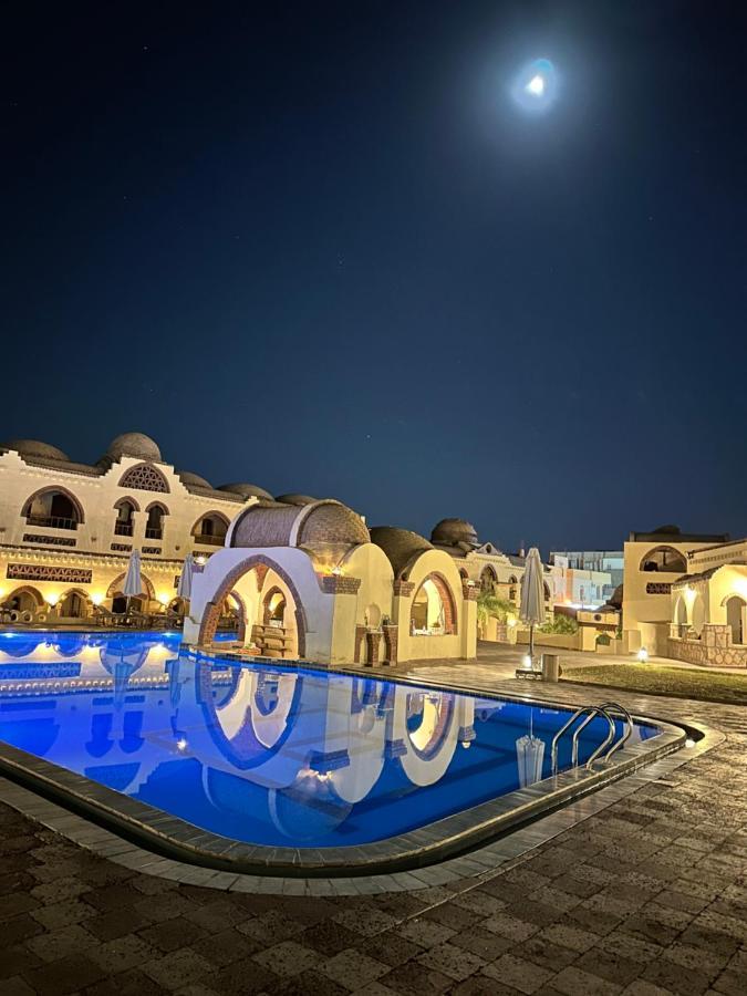 Elphardous Oasis Hotel Luxor Exterior photo